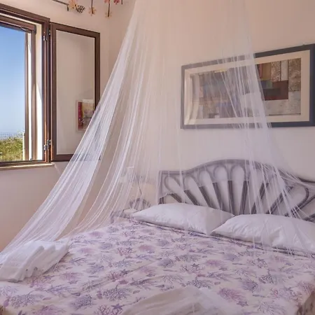 Borgo Marino Apartment *